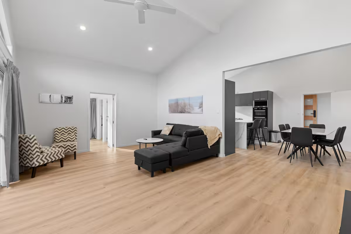 THE BROOKSIDE RESIDENCE